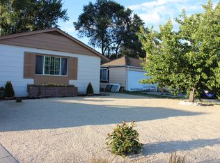 34 E Greenbrae Dr, Sparks, NV 89431