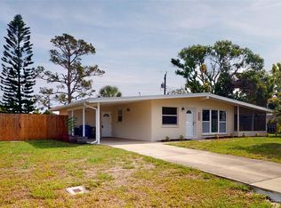 329 Glen Oak Rd, Venice, FL 34293