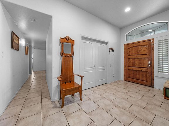 5th image of 4757 W 29th St