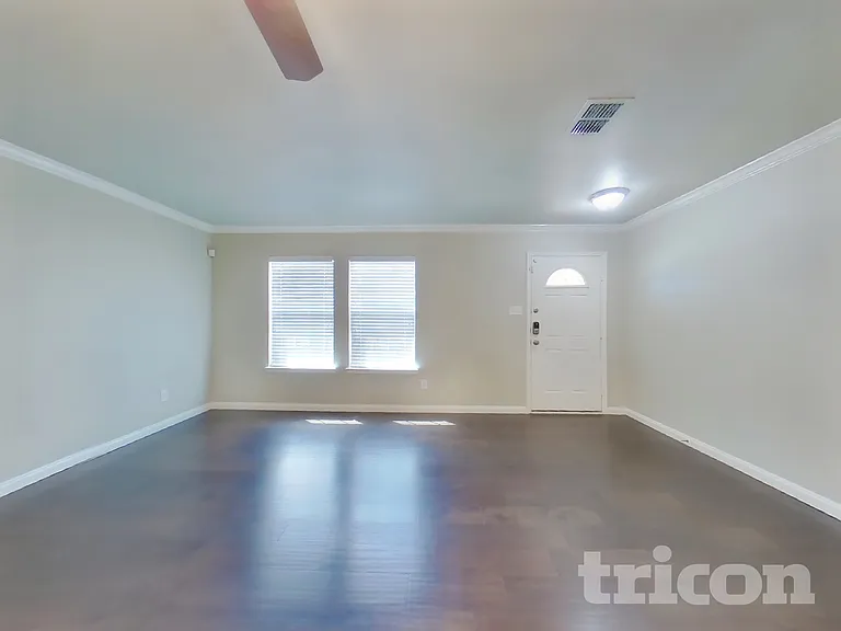 12632 Shady Cedar Dr — Photo 2