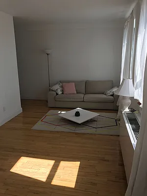 Rented by Tompkins Square Realty | media 17