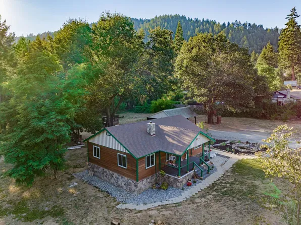 1801 Salyer Loop Rd, Salyer, CA 95563