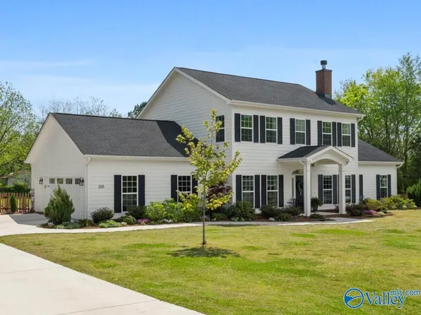 205 Lofton Rd NW, Huntsville, AL 35806