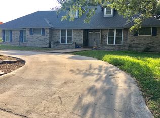 917 Franco Dr, Alice, TX 78332