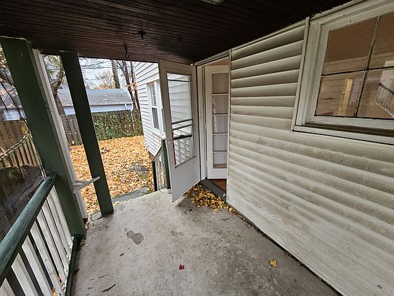 5th image of 3341 Hyde Park Ave