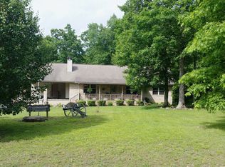 225 Grace Ln, Crossville, TN 38555