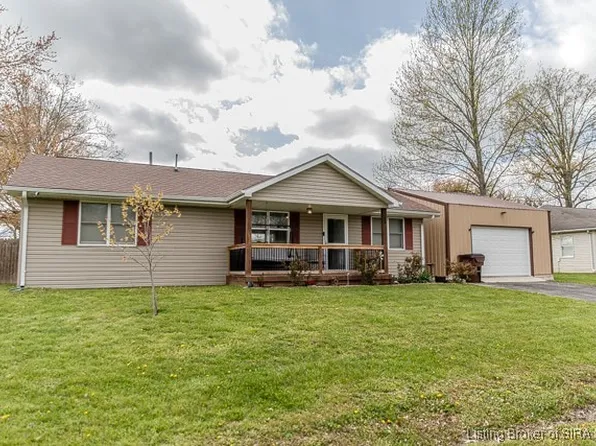 132 Lois Lane, Hanover, IN 47243