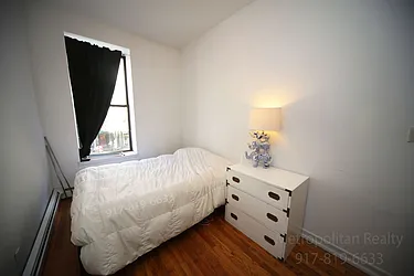 Rented by Metropolitan Realty