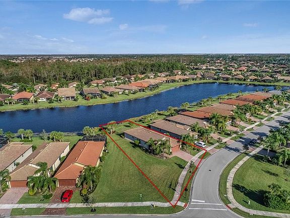2nd image of 10900 Clarendon St