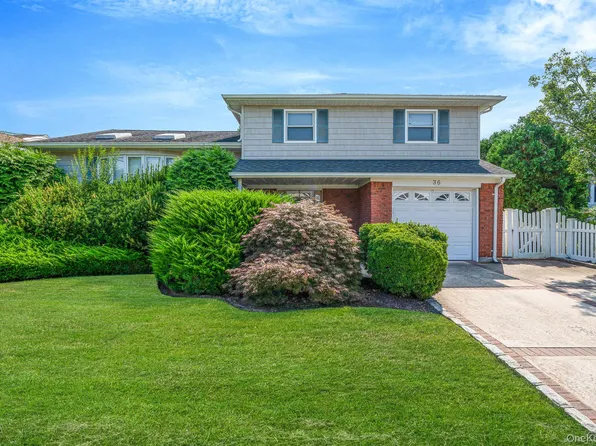 36 Kenwood Drive, Massapequa, NY 11758