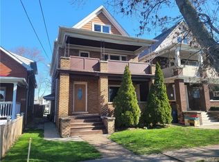 2240 La Salle Ave, Niagara Falls, NY 14301