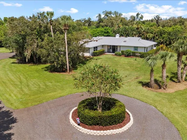 10300 Muller Road, Fort Pierce, FL 34945
