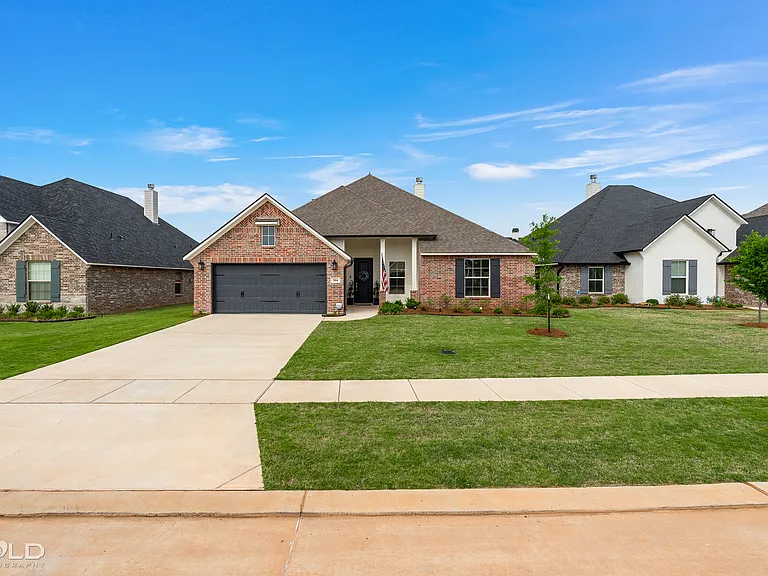 304 Prien Lake Loop — Photo 3