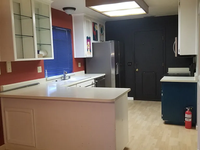7584 Deltawind Dr — Photo 6