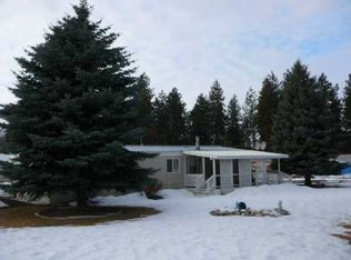 520 E 3rd St, Deer Park, WA 99006