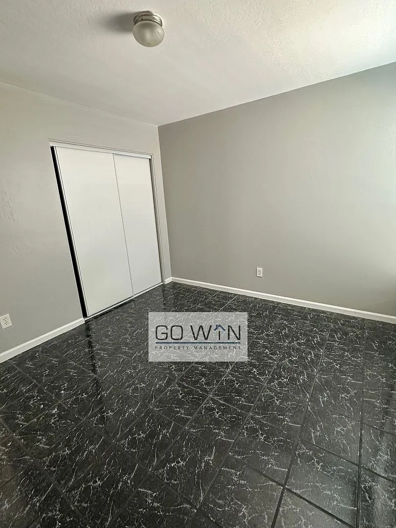9202 North 12th Street — Photo 2