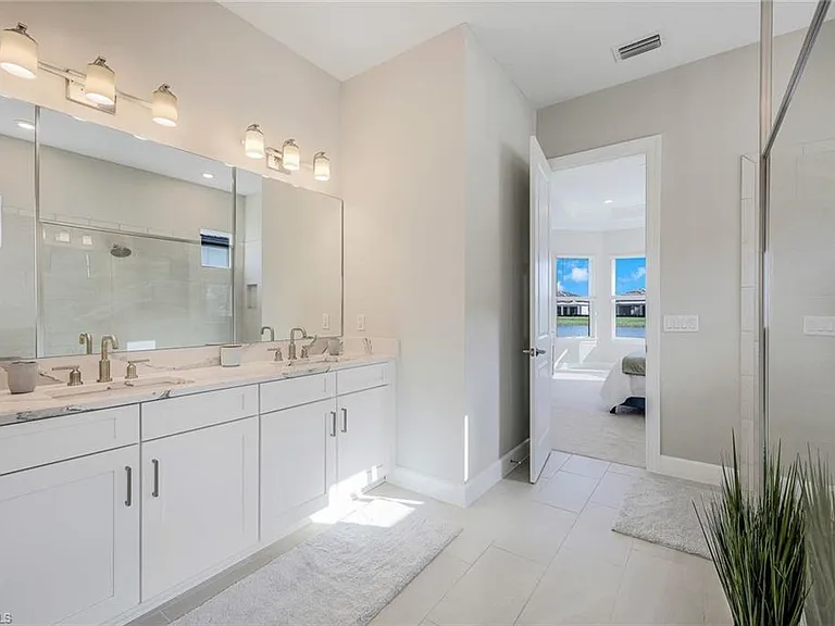 11919 Noveli Ct — Photo 10