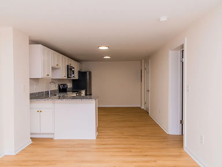 103 Cresap Rd — Photo 7