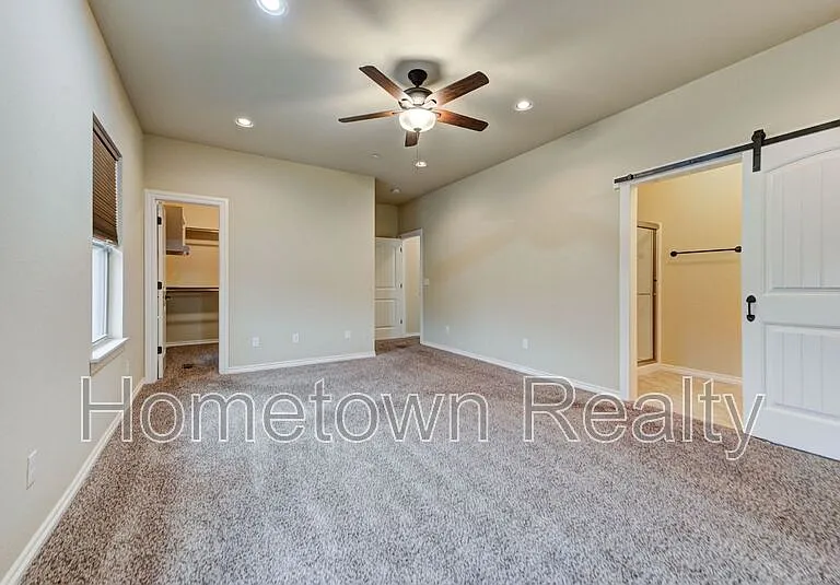 463 S Fretz Ave — Photo 22