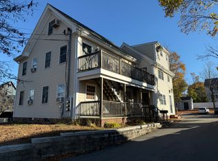 77 Central St FLOOR 3, Stoneham, MA 02180