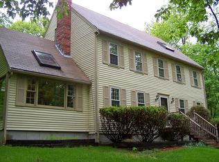 58 Ash St, Hopkinton, MA 01748
