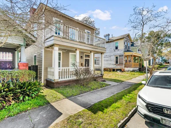 513 E 33rd St, Savannah, GA 31401