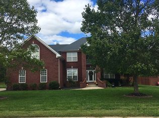 1119 Kacie Dr, Pleasant View, TN 37146