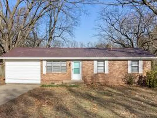 313 E Fir St, Russellville, AR 72802