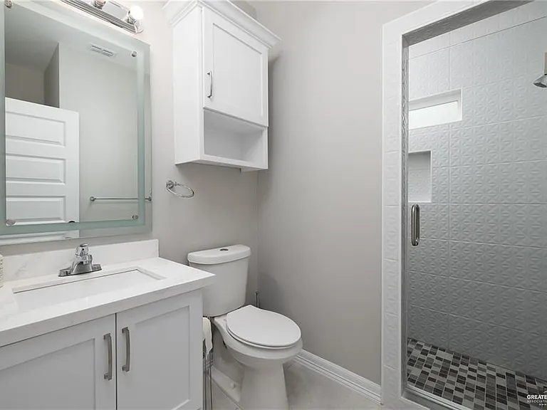 831 Whitewing St — Photo 12