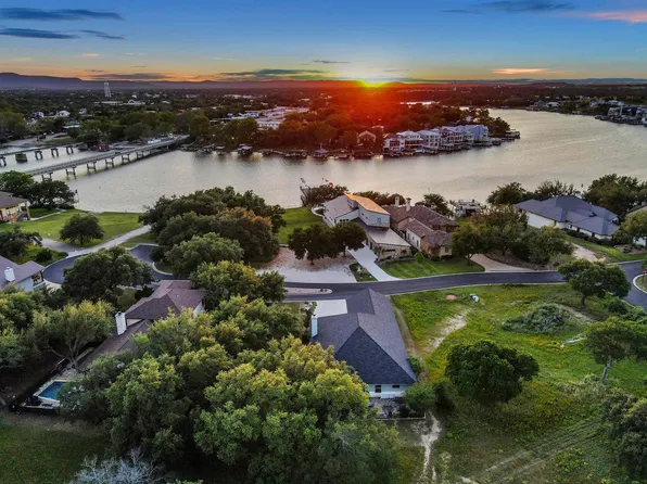 205 River Park Drive, Kingsland, TX 78639-0000
