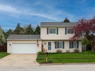 1451 Larson St, Sycamore, IL 60178