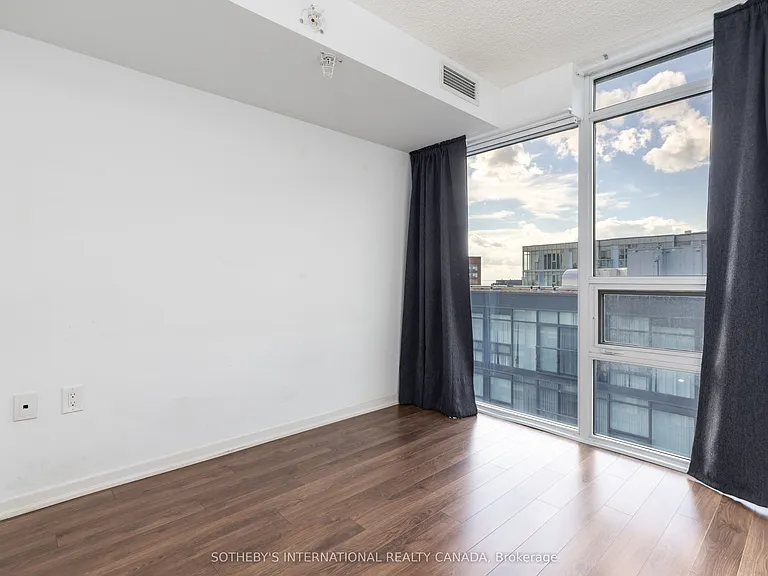 36 Lisgar St #LPH03E — Photo 14