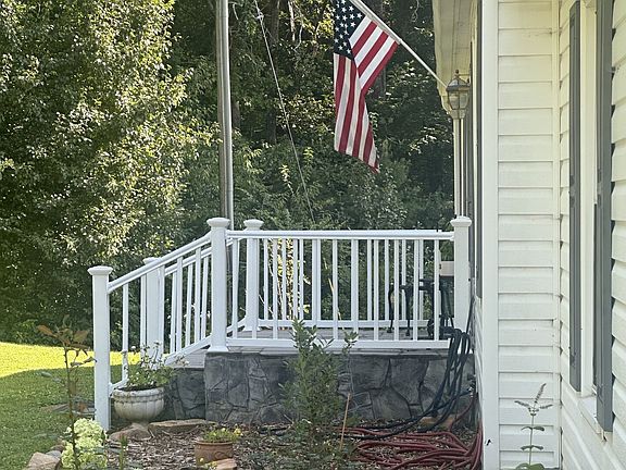 2nd image of 167 County Road 892
