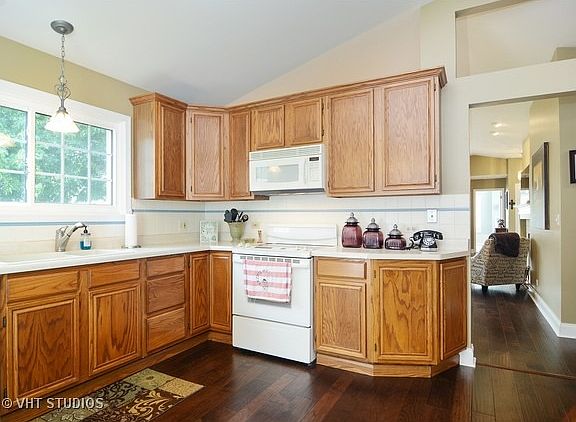 5th image of 457 W Parkside Dr