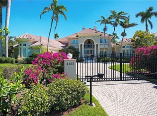 4125 Gordon Dr, Naples, FL 34102