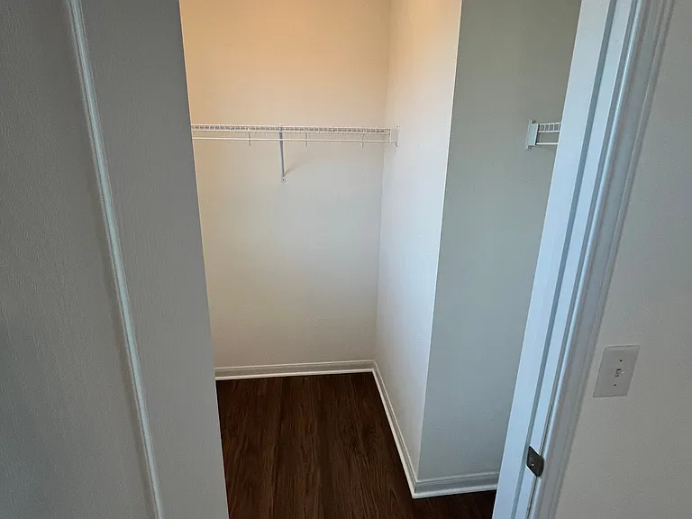 482 Ferrule Dr — Photo 5