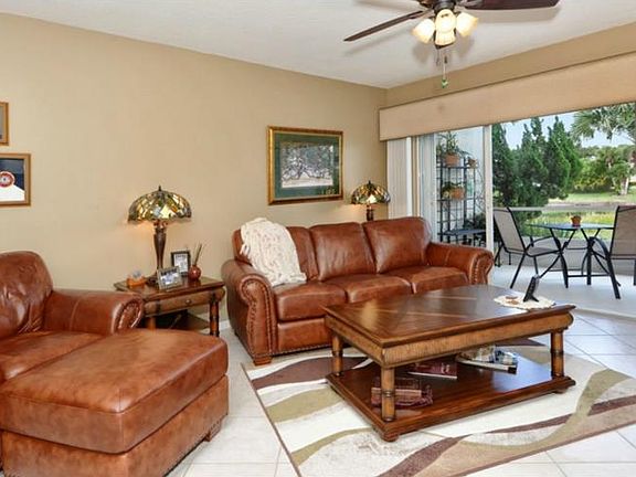 4th image of 400 Laurel Lake Dr Unit 103