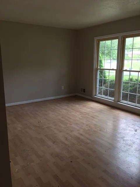 205 S Evergreen Rd