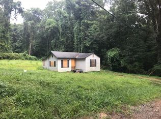 6 Springside Dr SW, Atlanta, GA 30354