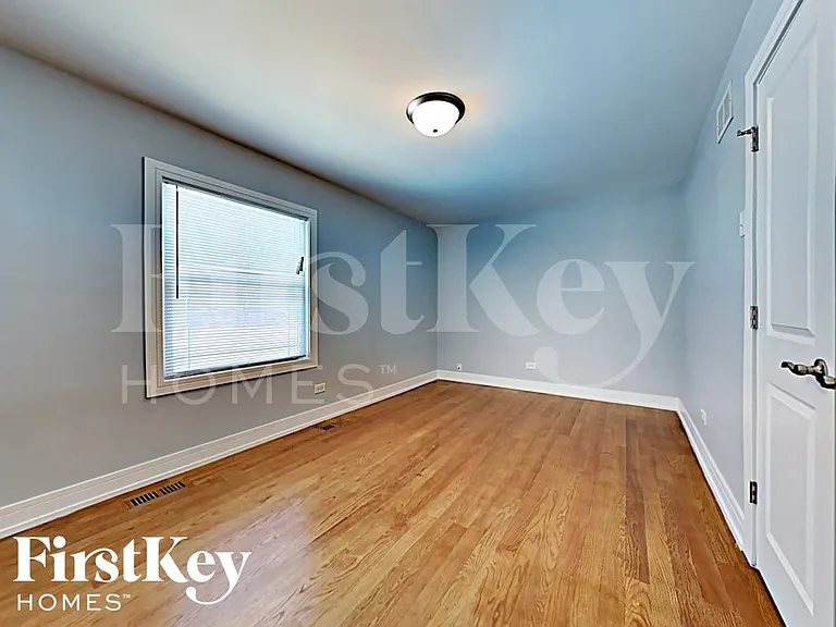 5434 Georgetown Dr — Photo 7