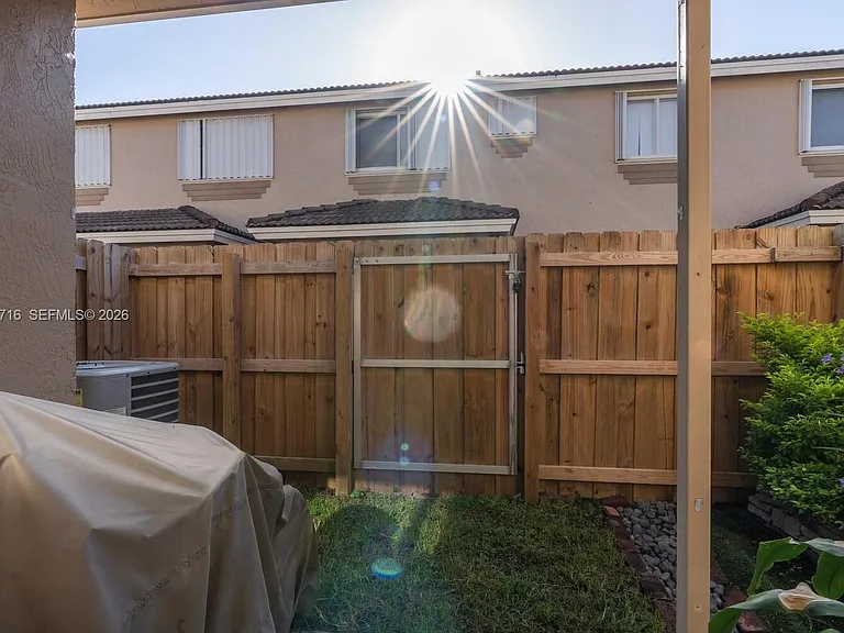 2203 SE 23rd Ter #2203 — Photo 11