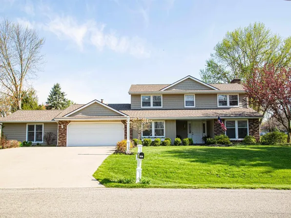 634 E Wildwood Dr, Warsaw, IN 46580