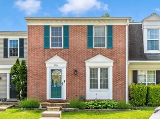 9326 Taverney Ter, Gaithersburg, MD 20879