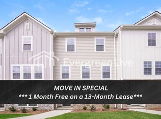 562 Hodge Rd, Knightdale, NC 27545