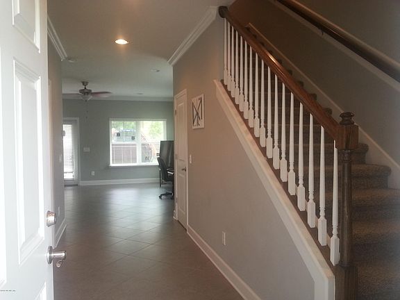 3rd image of 914 N 7TH