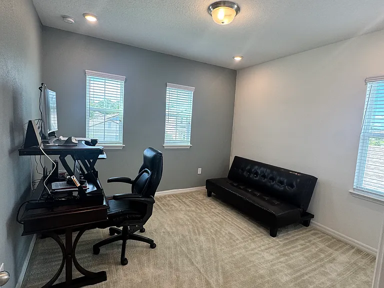 2219 Marsh Sedge Ln — Photo 8