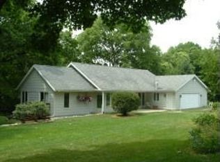 3496 E Whitaker Rd, Byron, IL 61010