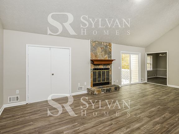5th image of 820 Wayside Dr