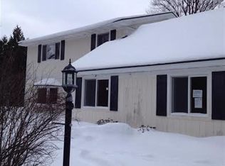 10851 Townline Rd, Charlevoix, MI 49720