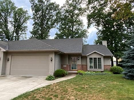 620 Thelosen Dr, Kimberly, WI 54136 | Zillow